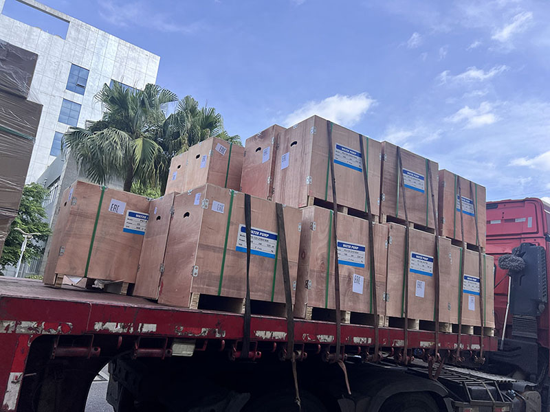 Xinkong water pump at inverters na -export sa Russia